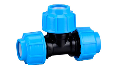 PP mkpakọ dabara adaba 90° Tee nwere mmụba na-ewepụ HDPE akwa